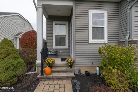 16A Winchester Place Mechanicville NY 12118