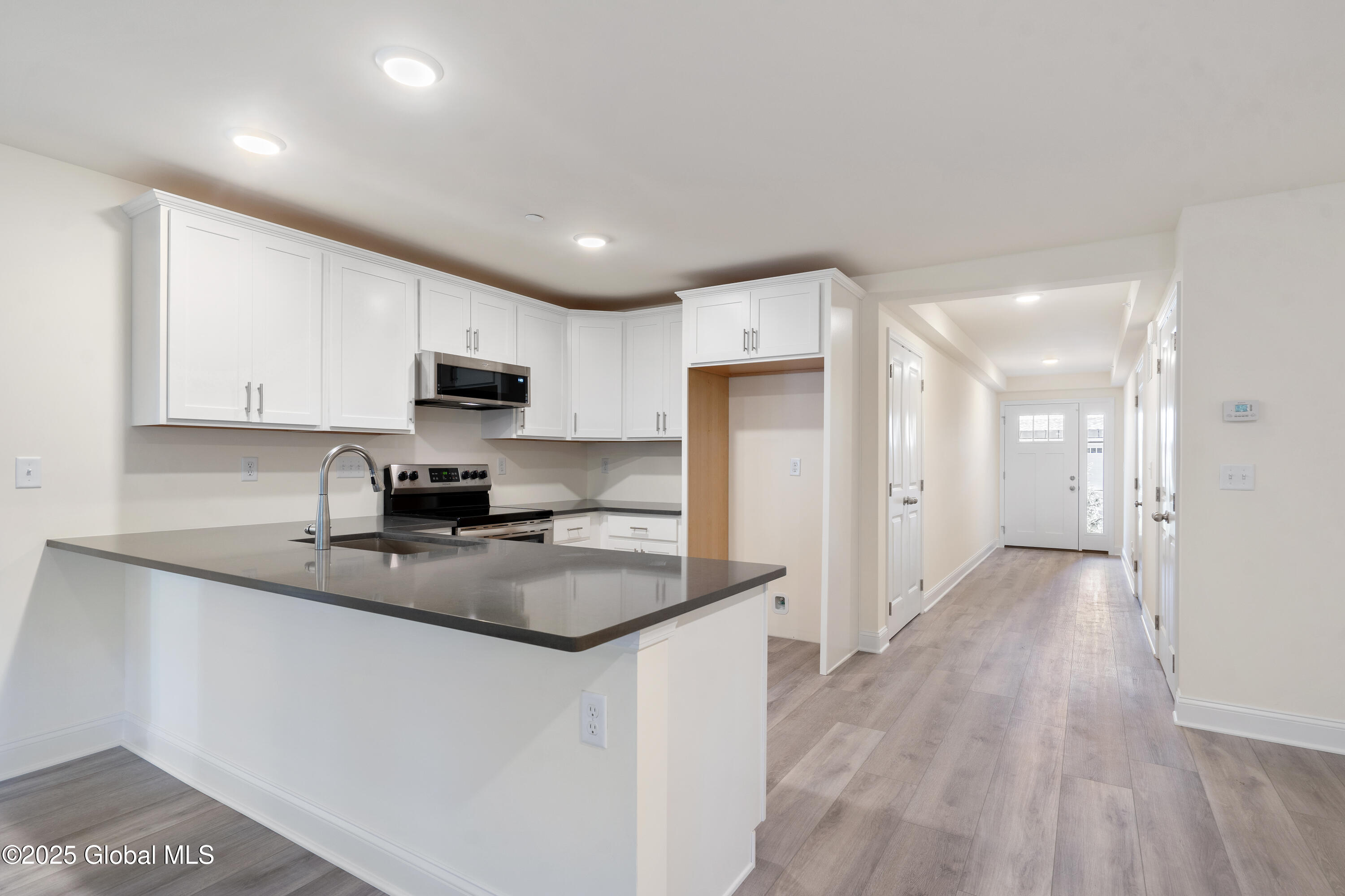 145 Carriage Boulevard Rotterdam NY 12306