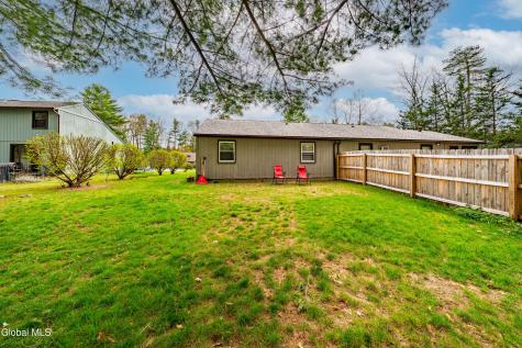 23 Pepperbush Place Ballston Spa NY 12020