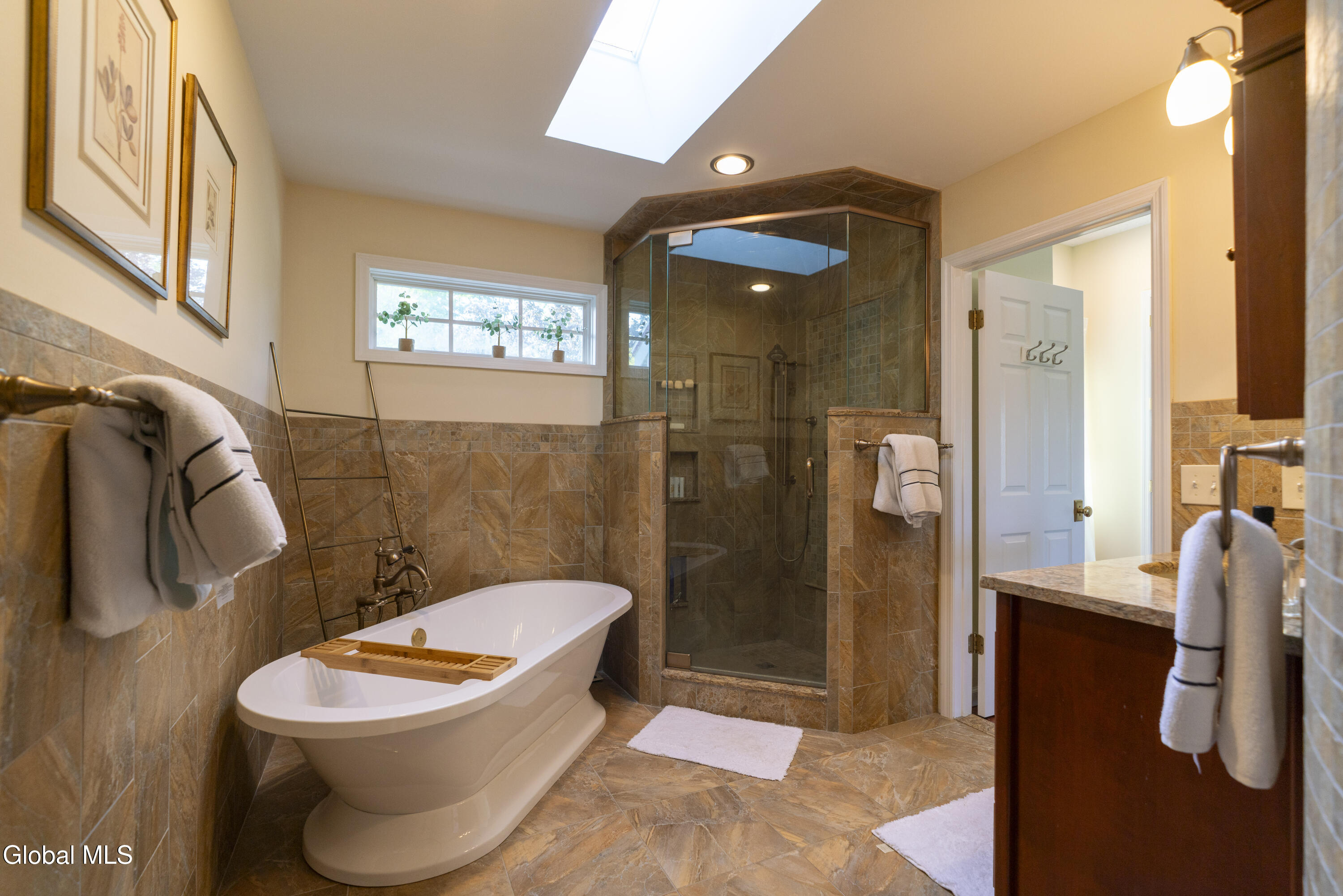 86 Kaydeross Park Road Saratoga Springs NY 12866