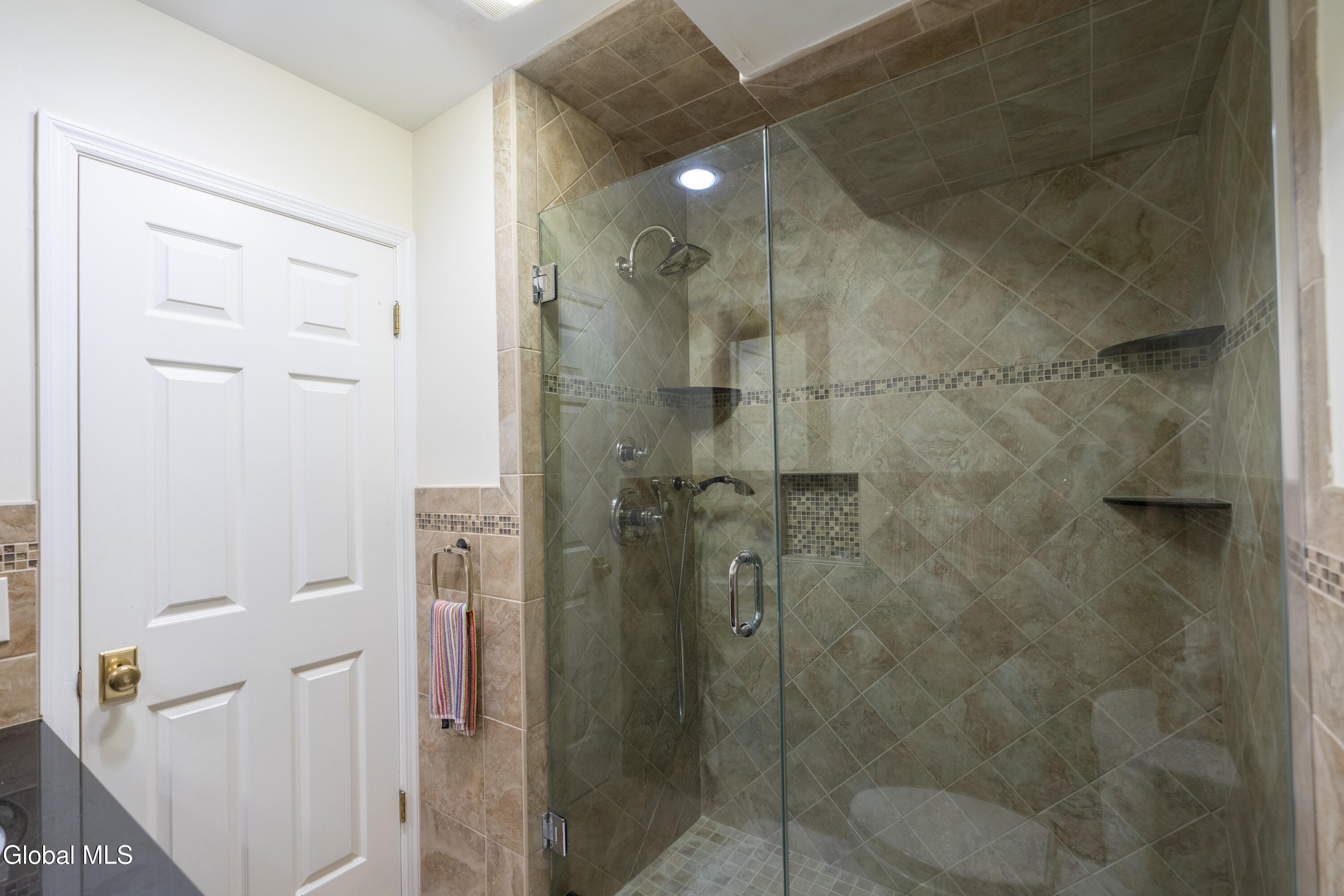 86 Kaydeross Park Road Saratoga Springs NY 12866