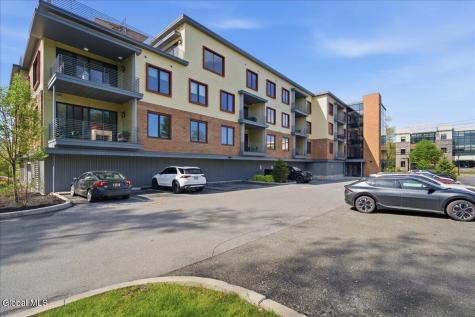 116 West Avenue Saratoga Springs NY 12866