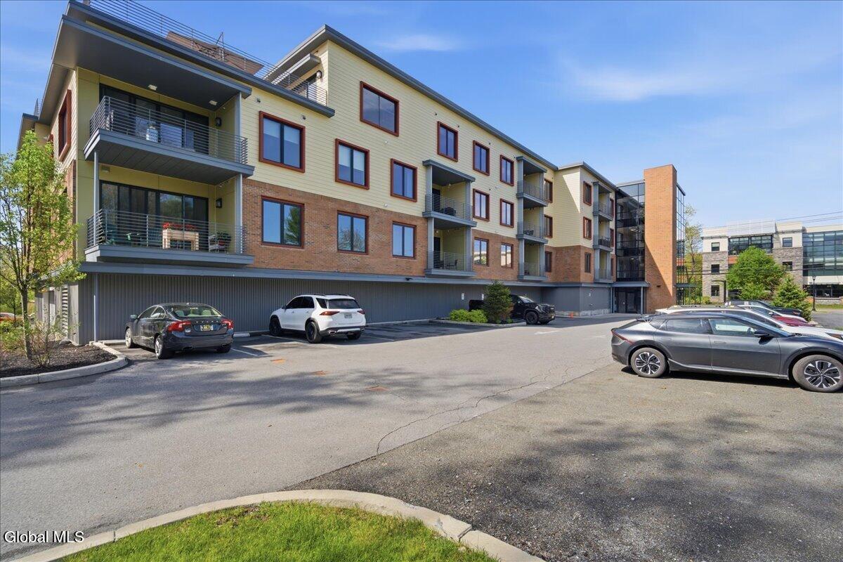 116 West Saratoga Springs NY 12866