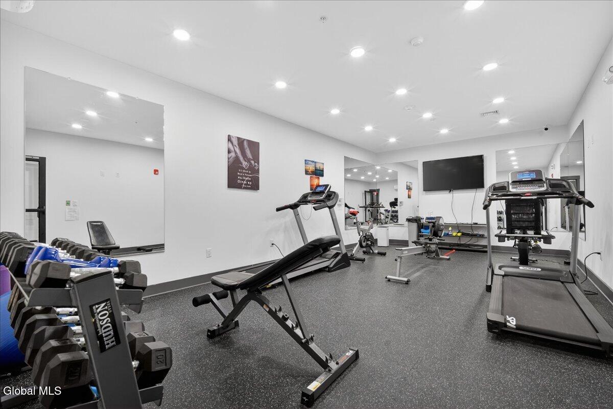 116 West Saratoga Springs NY 12866