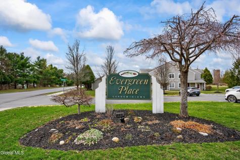 102 Evergreen Place Rensselaer NY 12144