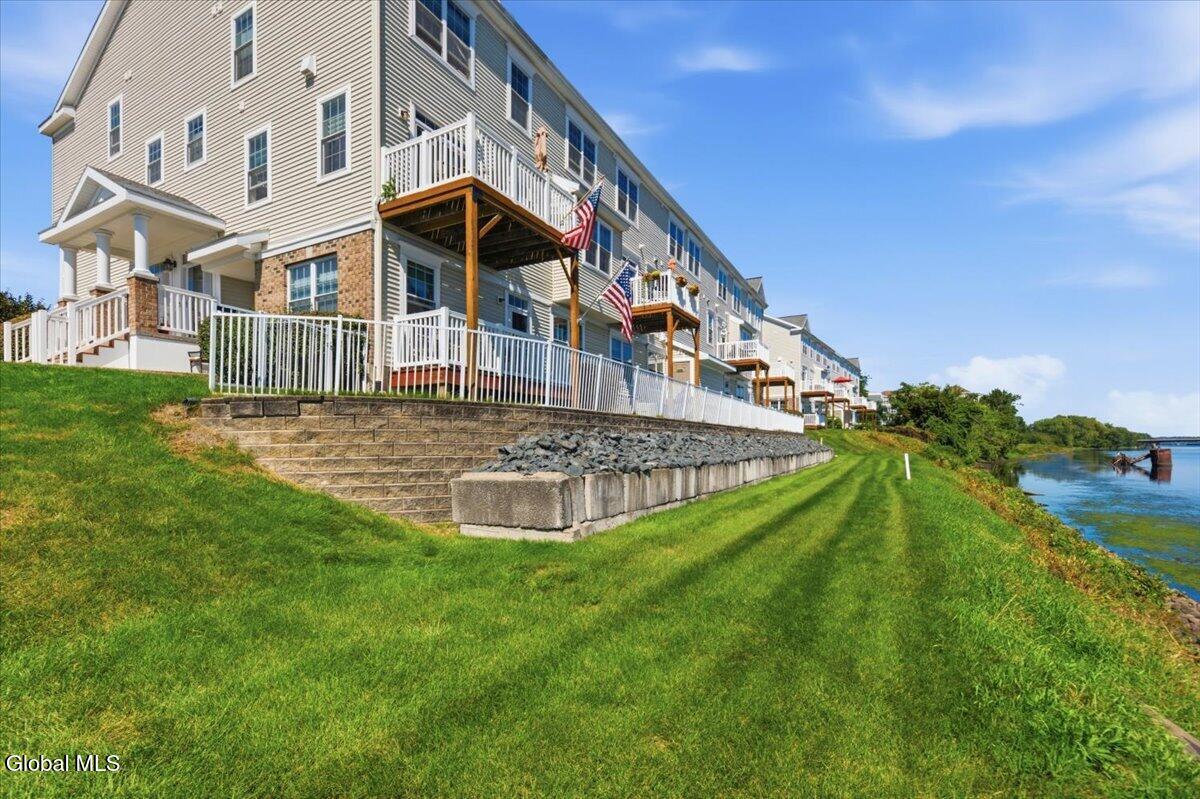 4206 Admiral's Walk Drive Albany NY 12047