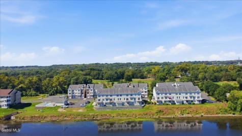 4206 Admiral's Walk Drive Albany NY 12047