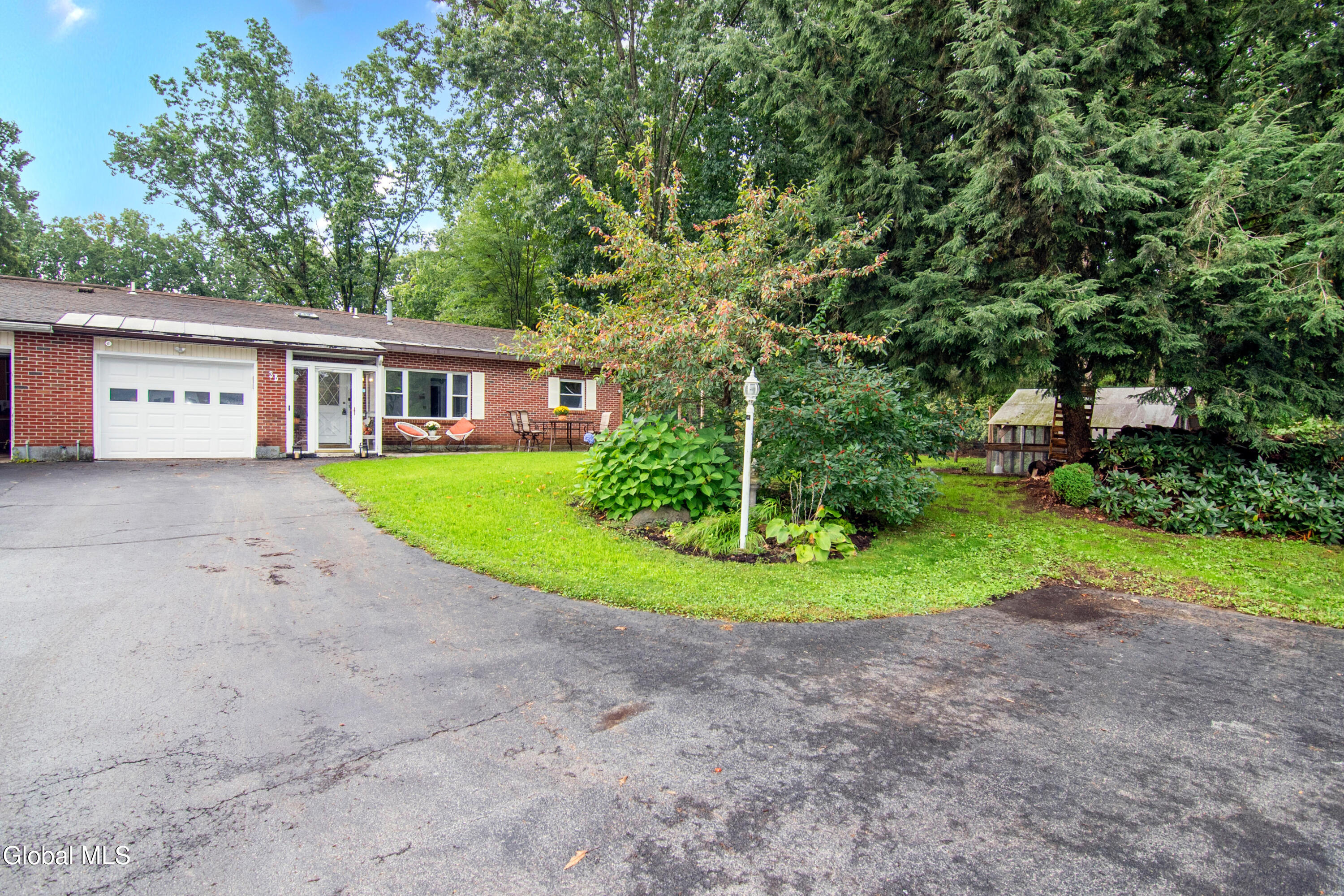 3B Lacosta Drive Clifton Park NY 12065