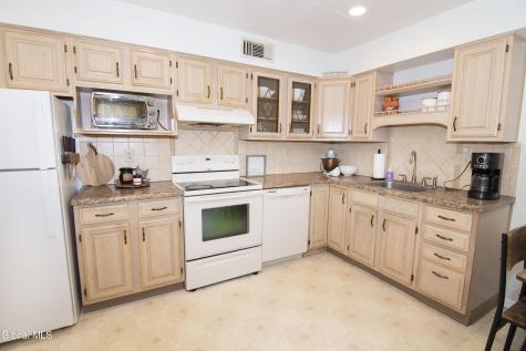 3B Lacosta Drive Clifton Park NY 12065