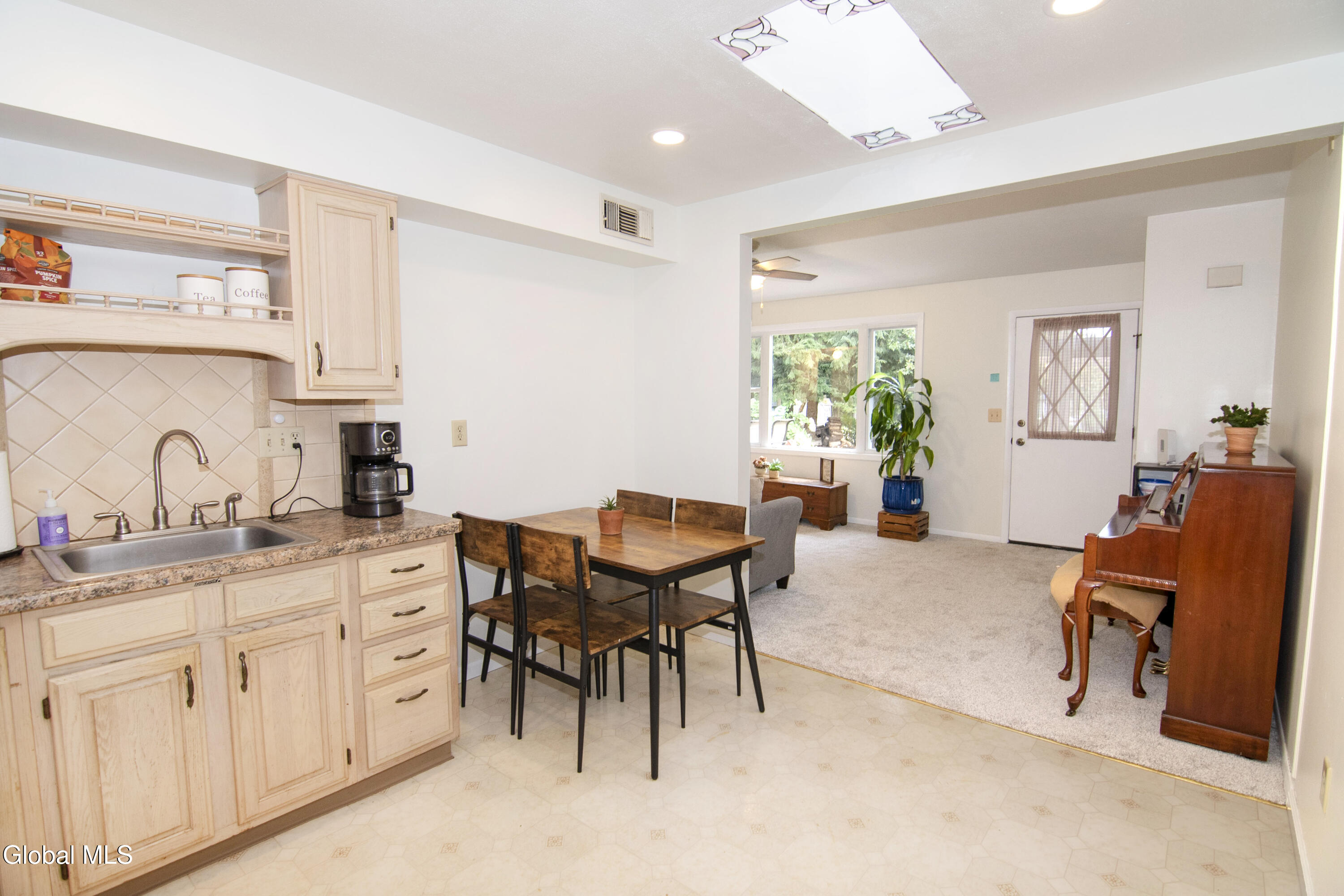 3B Lacosta Drive Clifton Park NY 12065