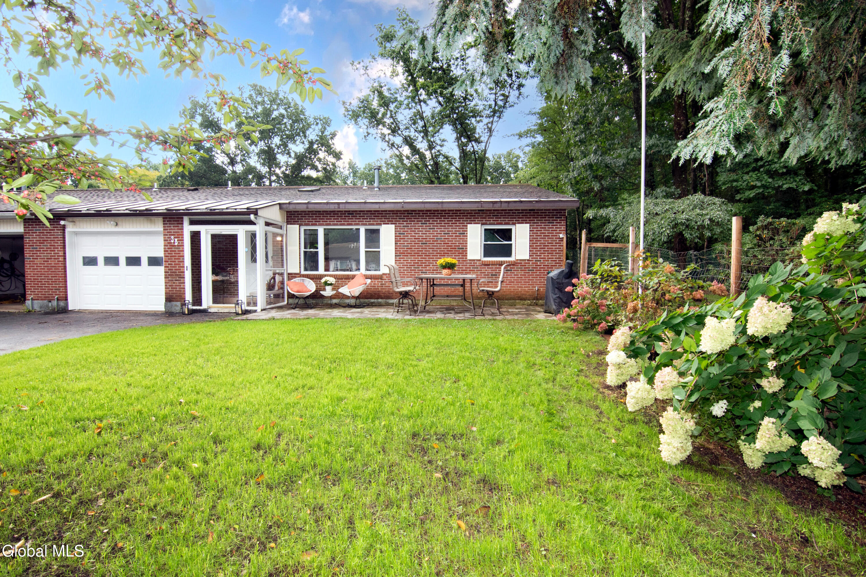 3B Lacosta Drive Clifton Park NY 12065
