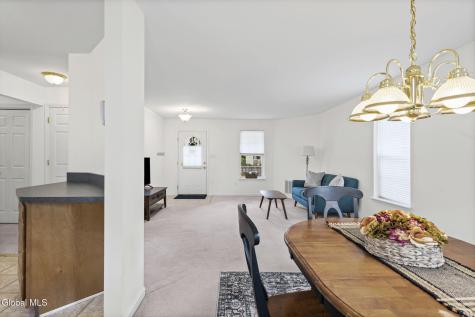 43 Morning Glory Way Schenectady NY 12306