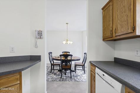 43 Morning Glory Way Schenectady NY 12306