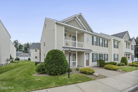 43 Morning Glory Way Schenectady NY 12306