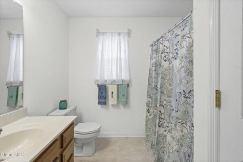 43 Morning Glory Way Schenectady NY 12306