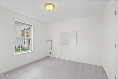 43 Morning Glory Way Schenectady NY 12306