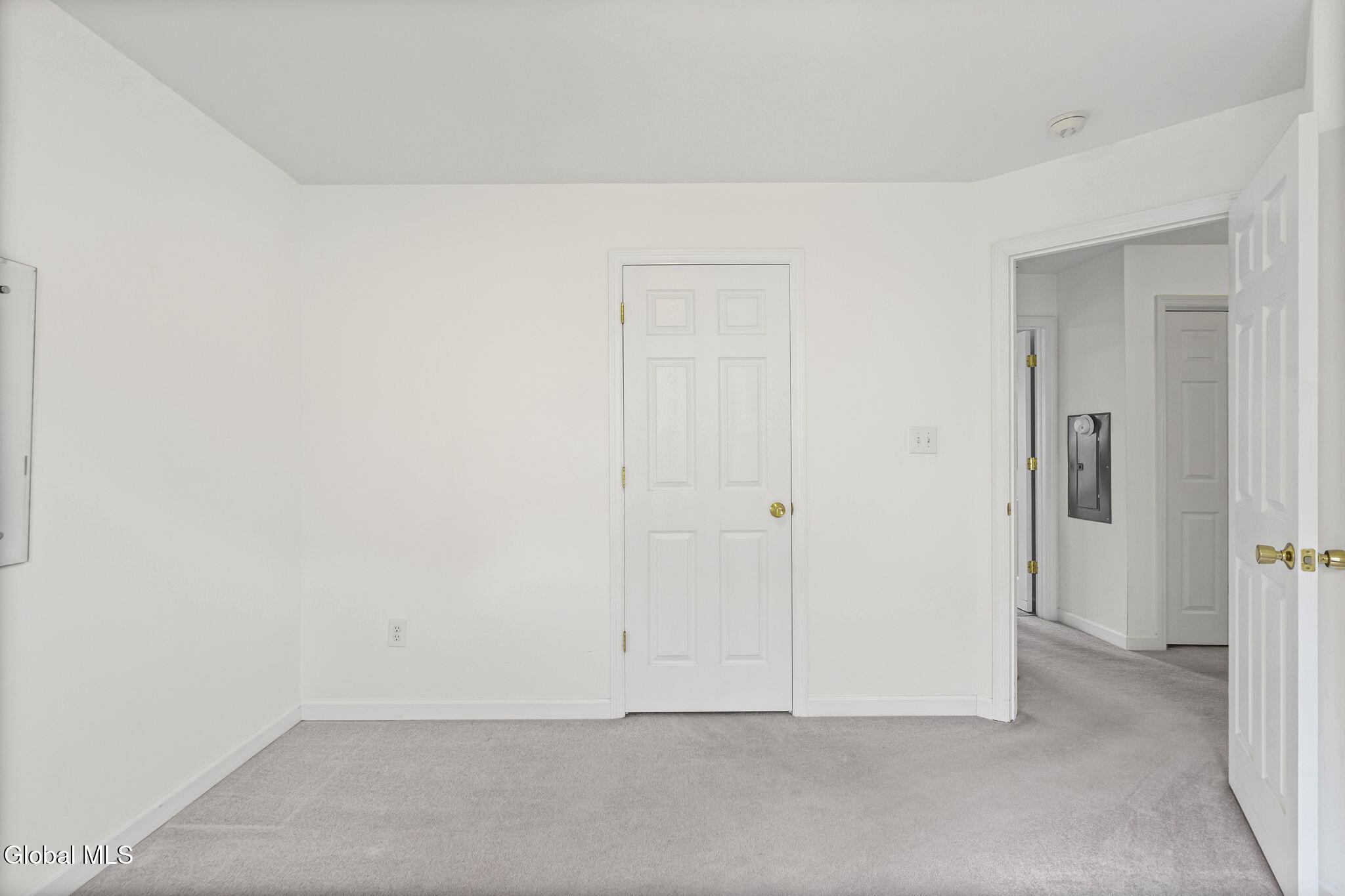 43 Morning Glory Way Schenectady NY 12306