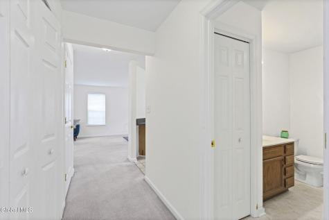 43 Morning Glory Way Schenectady NY 12306