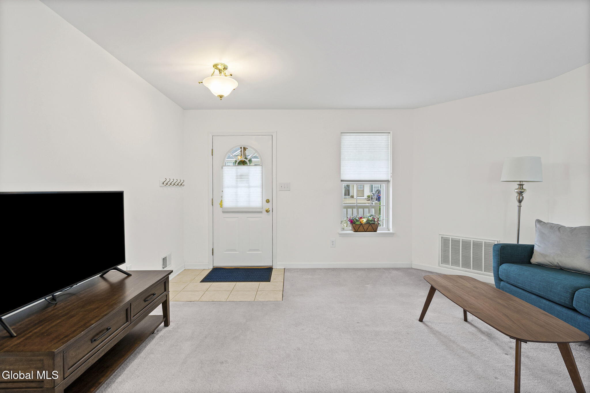 43 Morning Glory Way Schenectady NY 12306