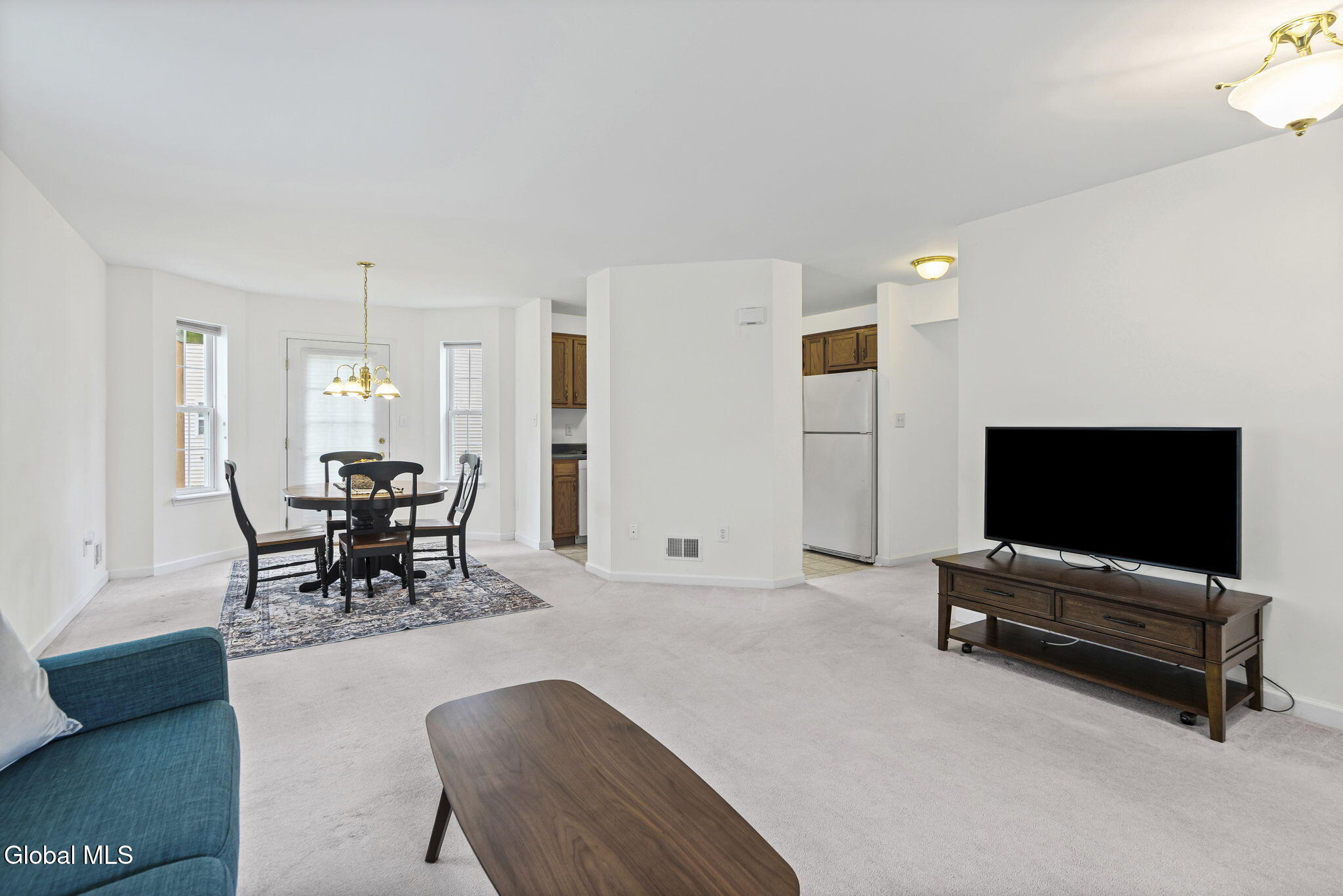 43 Morning Glory Way Schenectady NY 12306