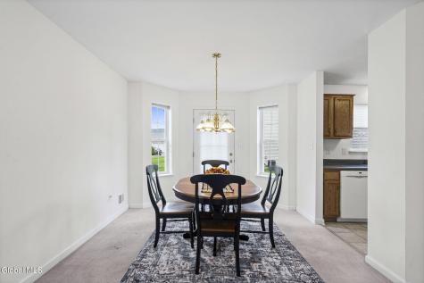 43 Morning Glory Way Schenectady NY 12306