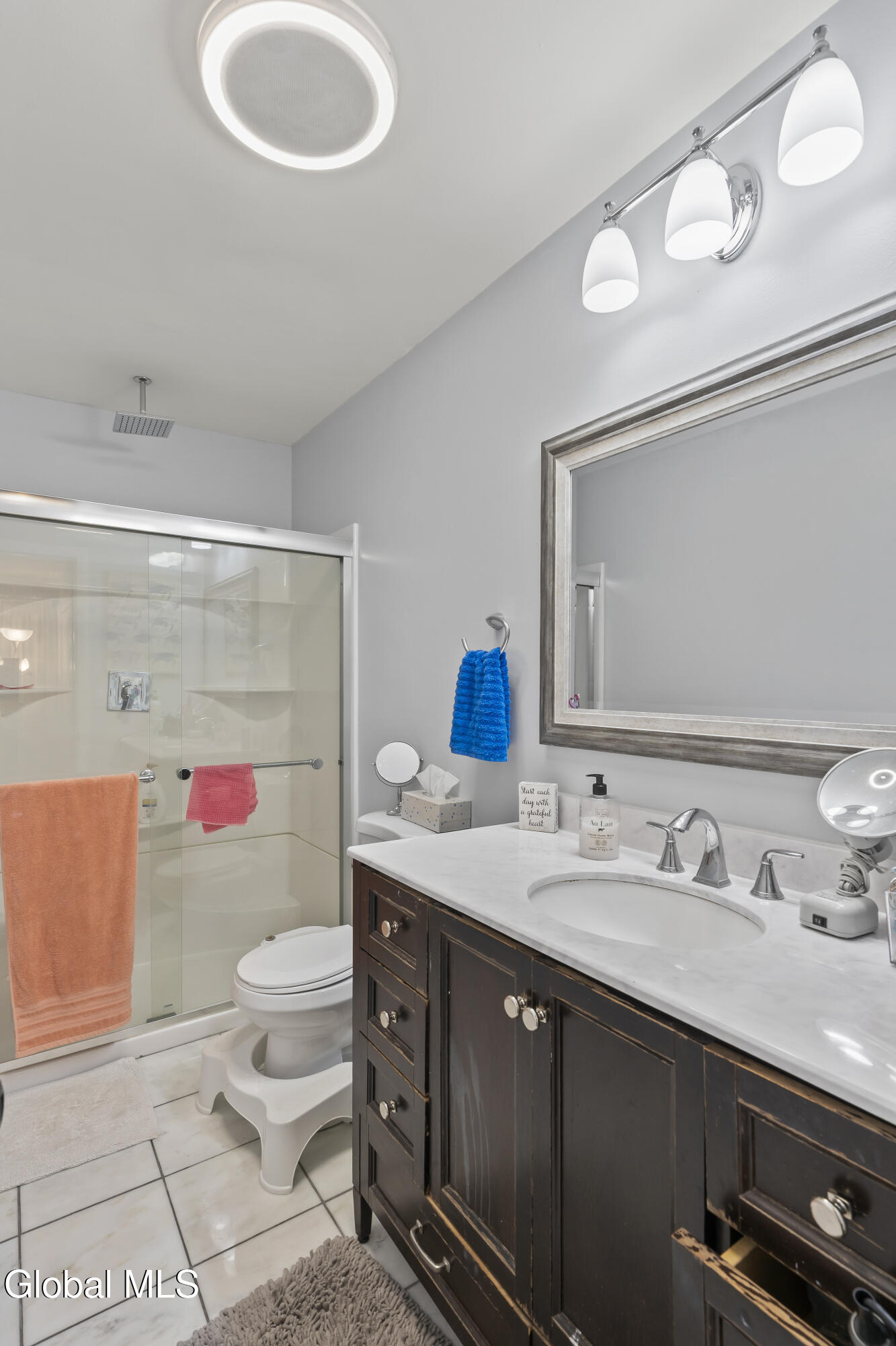 174 Williamsburg Court Albany NY 12203