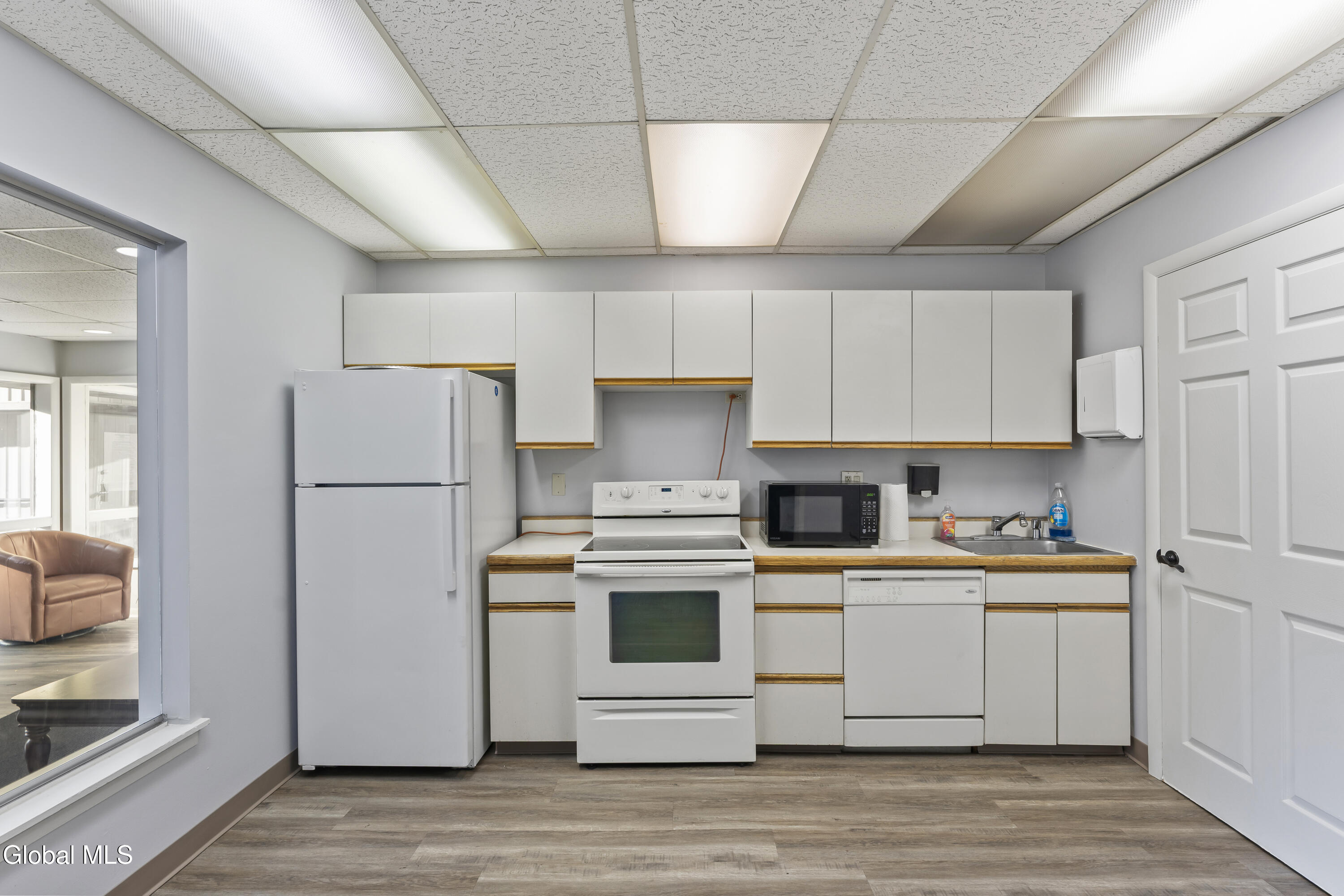 174 Williamsburg Court Albany NY 12203