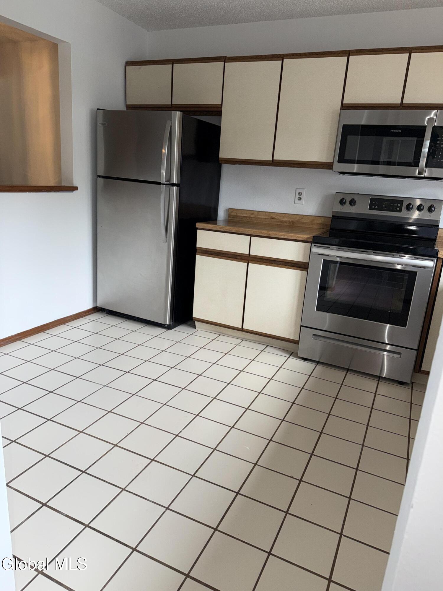 10 Bennington Way Halfmoon NY 12065