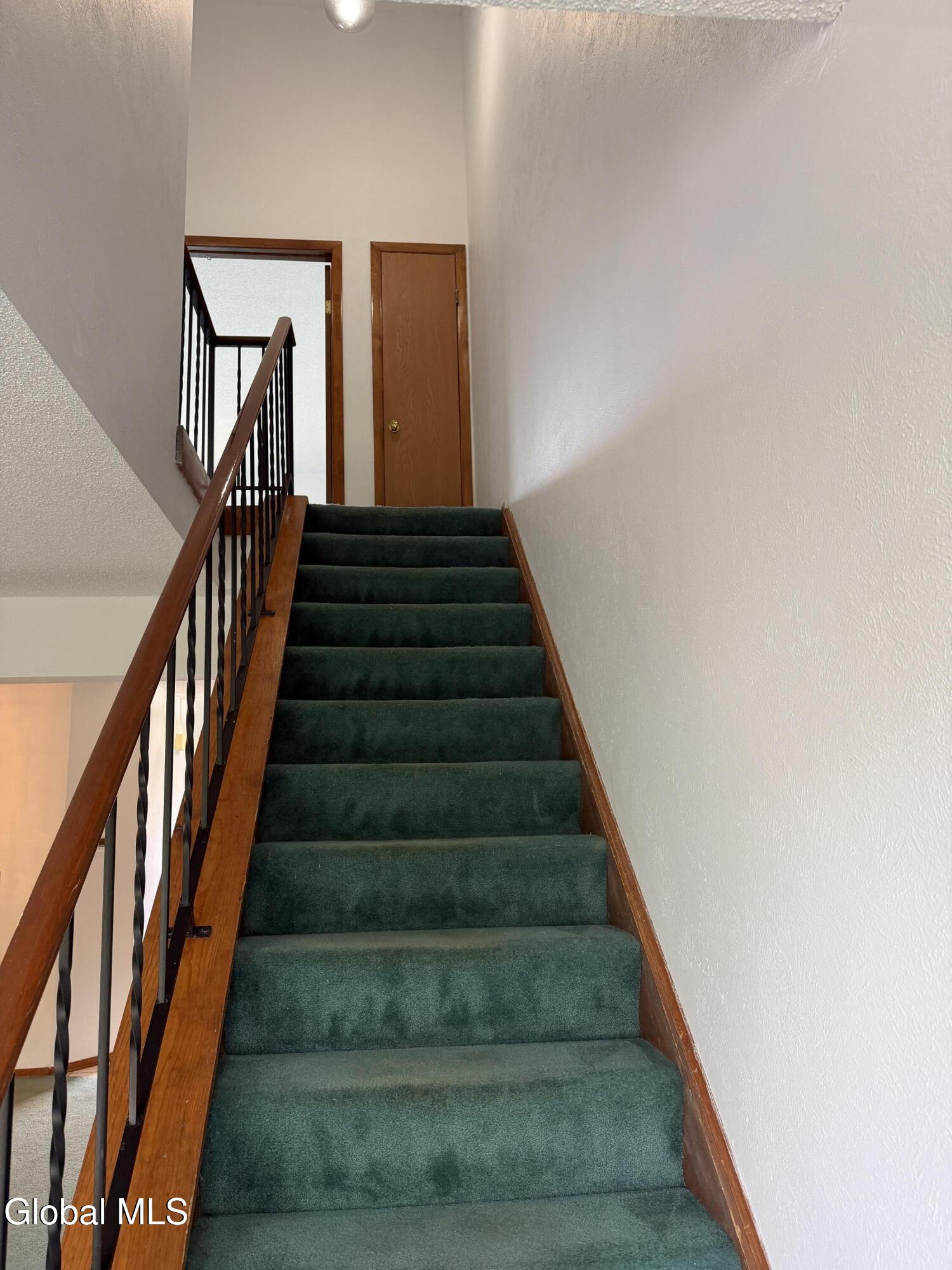 10 Bennington Way Halfmoon NY 12065