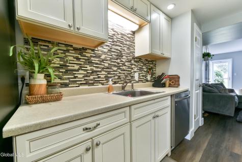 49 Preakness Way Saratoga Springs NY 12866
