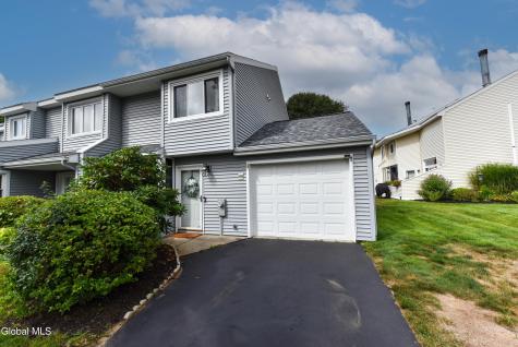 49 Preakness Way Saratoga Springs NY 12866