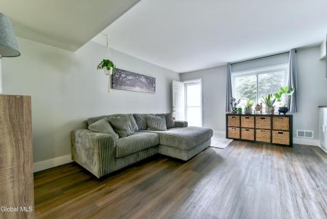 49 Preakness Way Saratoga Springs NY 12866