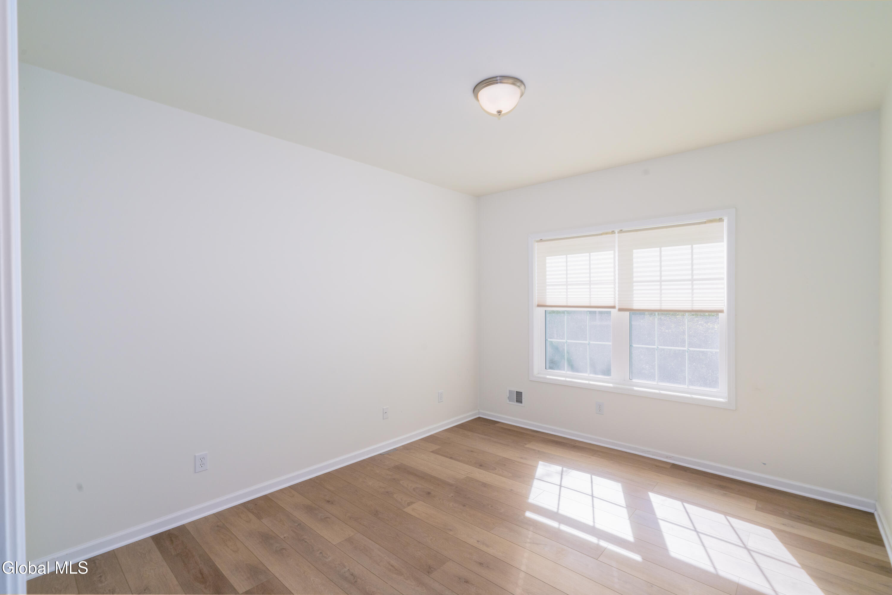 326 Ballston Avenue Saratoga Springs NY 12866