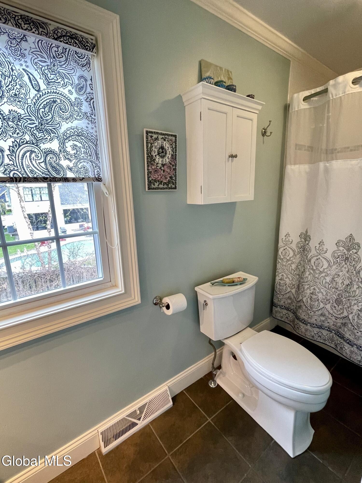 11 Cottage Street Saratoga Springs NY 12866