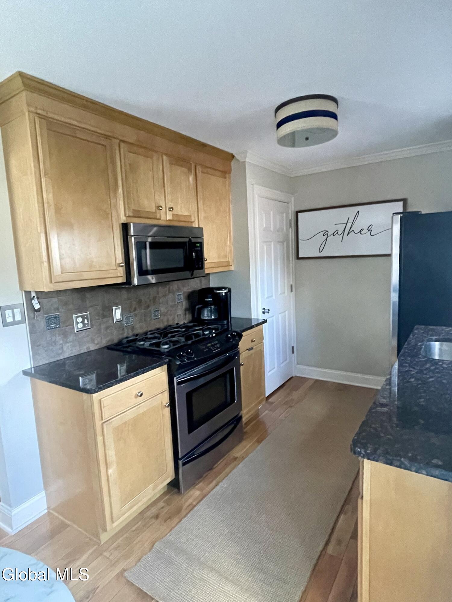 11 Cottage Street Saratoga Springs NY 12866