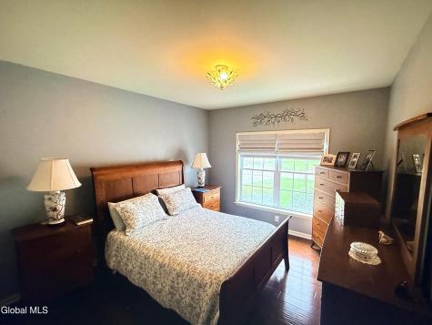 2580 Edgewood Avenue Rotterdam NY 12306