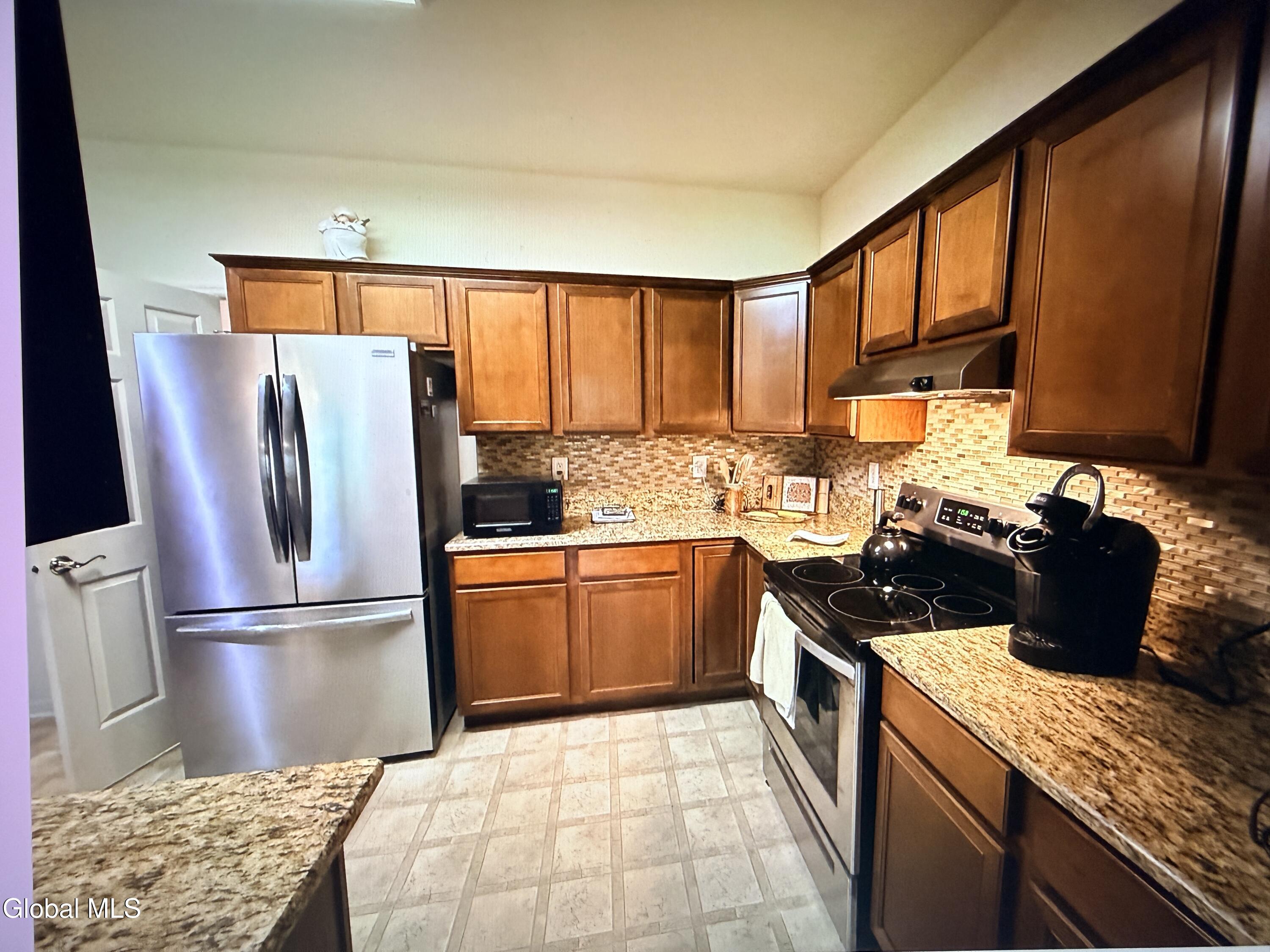 2580 Edgewood Avenue Rotterdam NY 12306