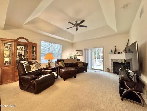 25 Canterbury Lane Delmar NY 12054