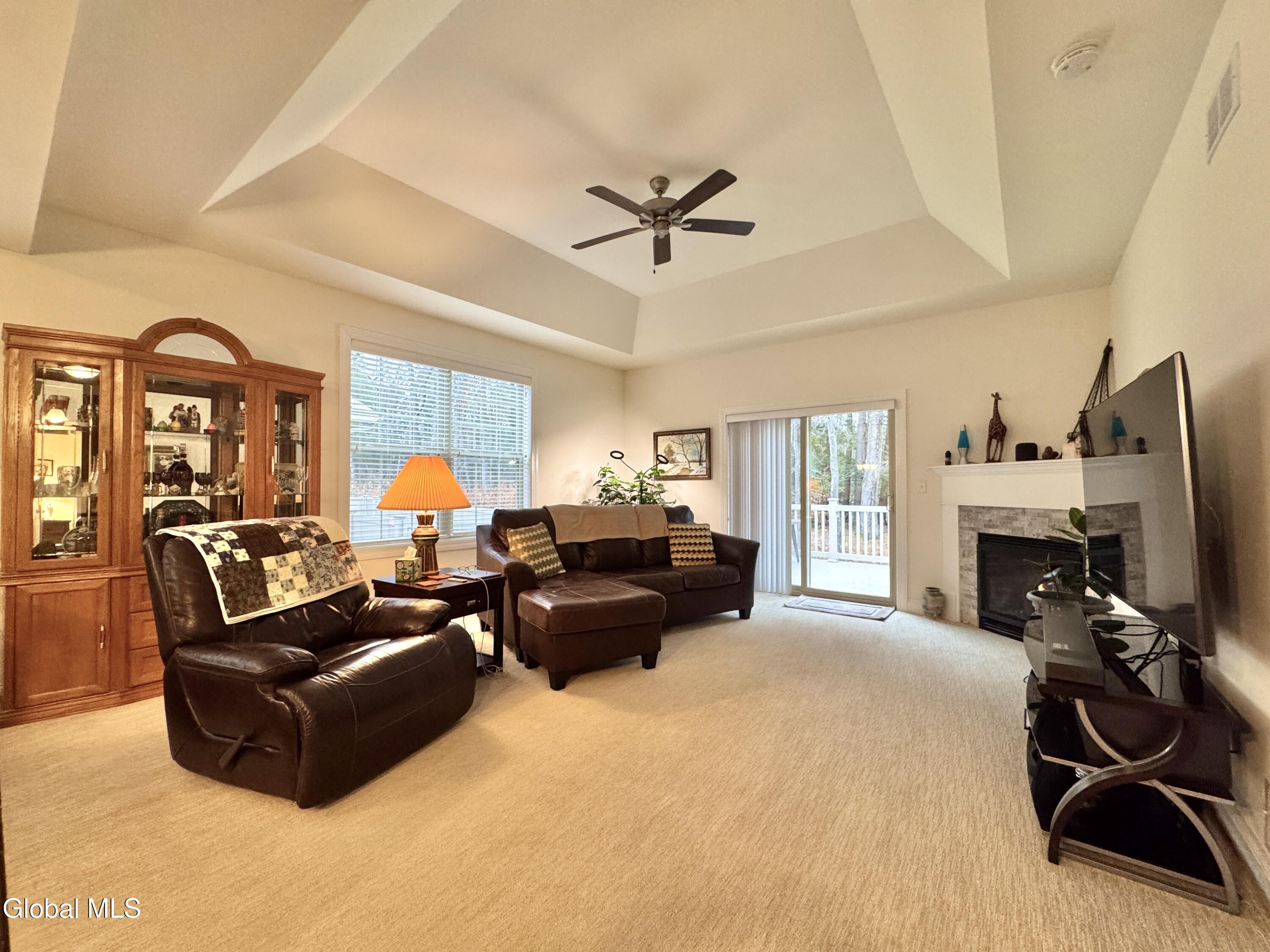 25 Canterbury Lane Delmar NY 12054