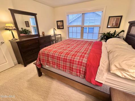 25 Canterbury Lane Delmar NY 12054