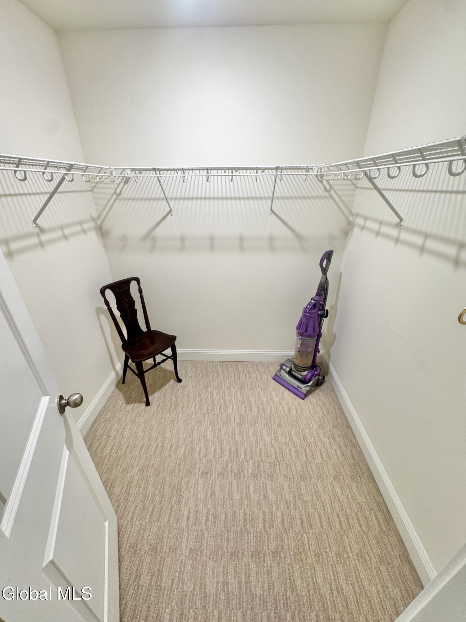 25 Canterbury Lane Delmar NY 12054