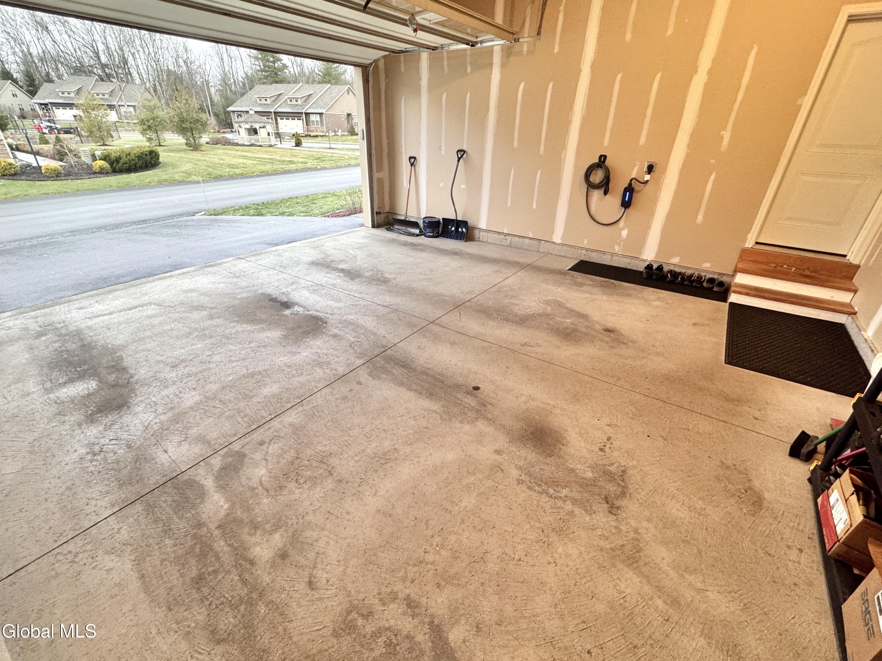 25 Canterbury Lane Delmar NY 12054