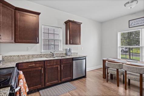 24 Reutter Drive Selkirk NY 12158