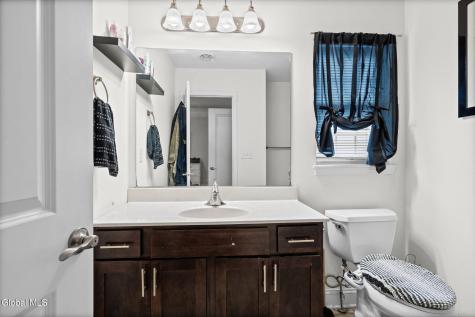 24 Reutter Drive Selkirk NY 12158