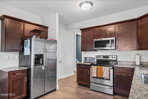 24 Reutter Drive Selkirk NY 12158