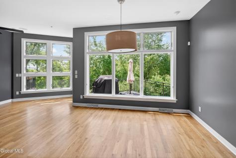 4 Bryn Mawr Court Albany NY 12211