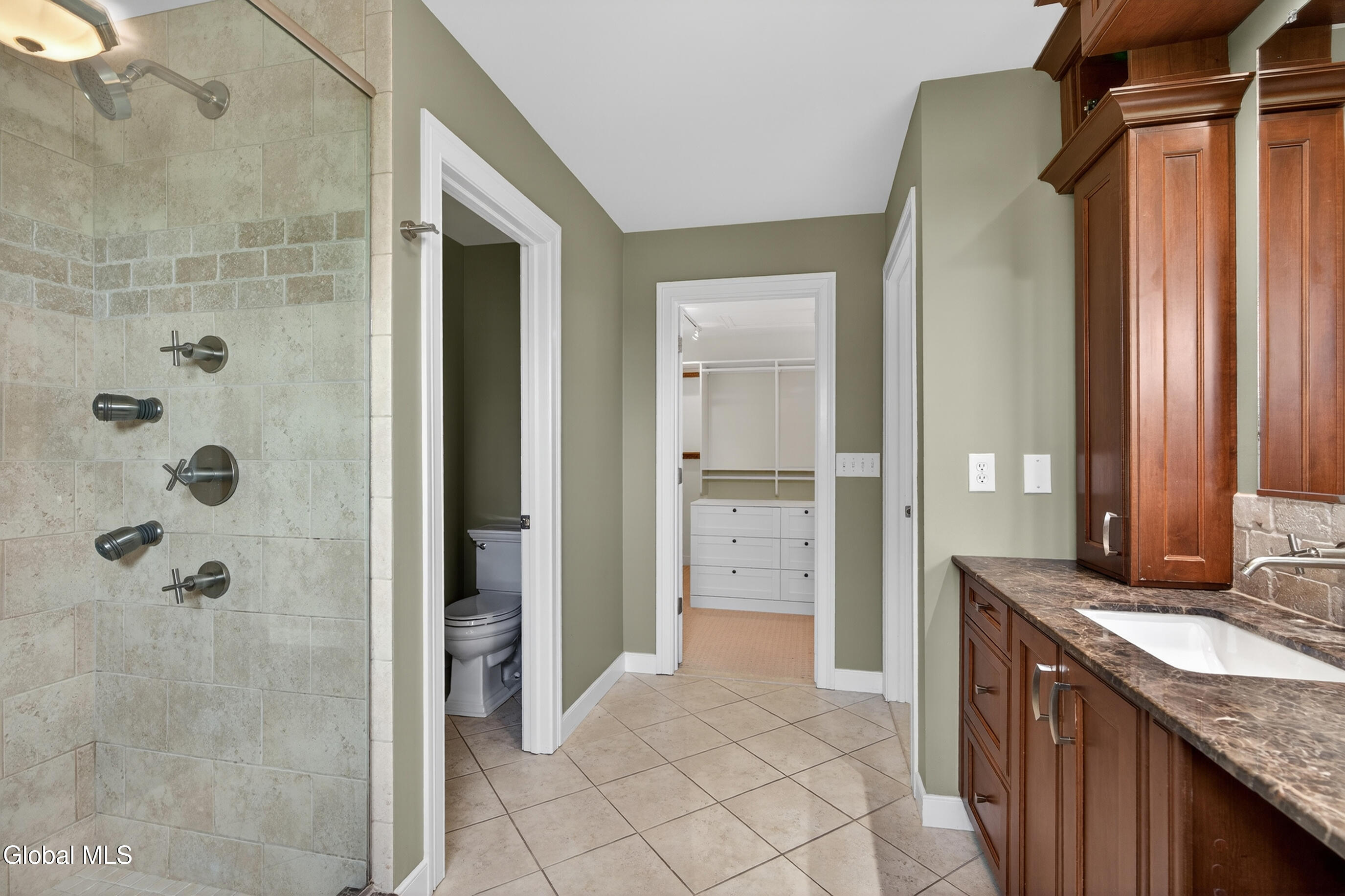 4 Bryn Mawr Court Albany NY 12211