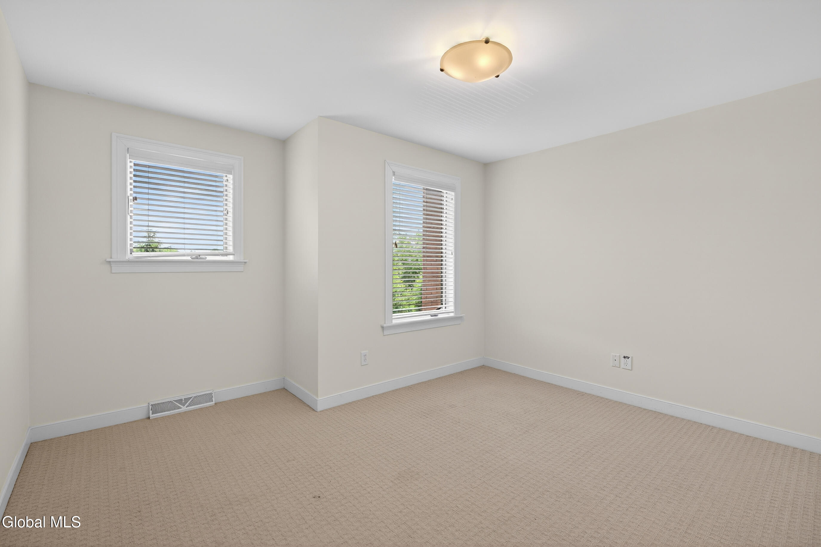 4 Bryn Mawr Court Albany NY 12211