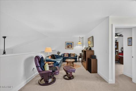 29 Mulberry Drive Albany NY 12205