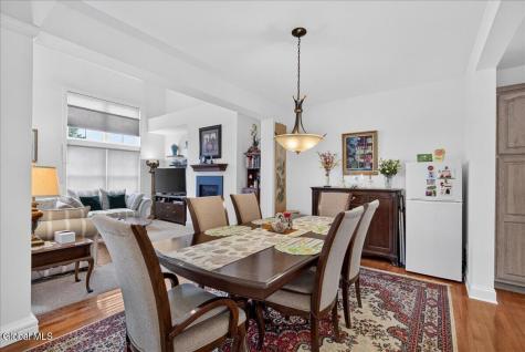 29 Mulberry Drive Albany NY 12205